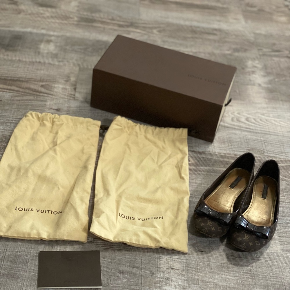 Louis Vuitton Ballet Flats -Size 6.5 USA- Euro 37